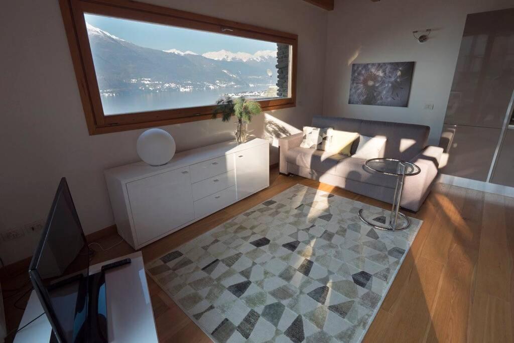 Magic Lake View With Beautiful Pool Area Bellano Eksteriør billede